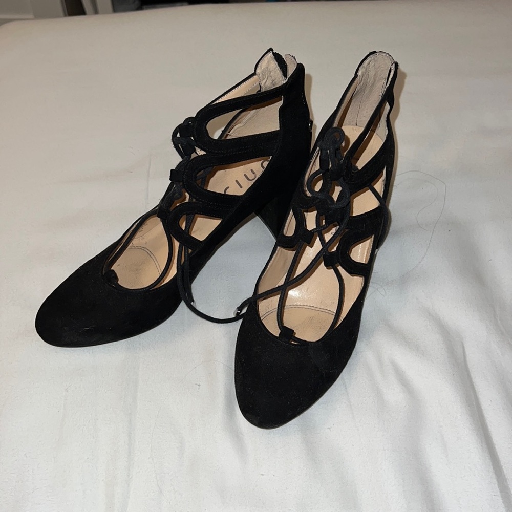Black heels